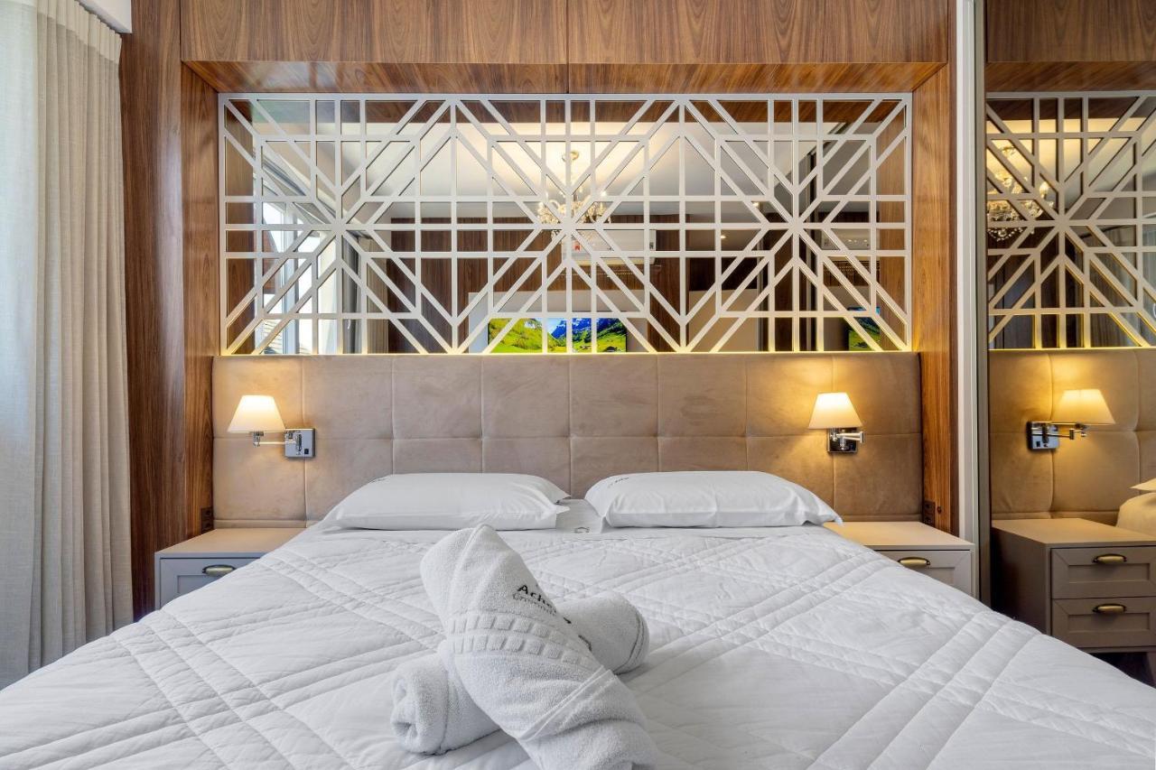 Vita Boulevard Luxo 2 Suites By Achei Gramado Dış mekan fotoğraf
